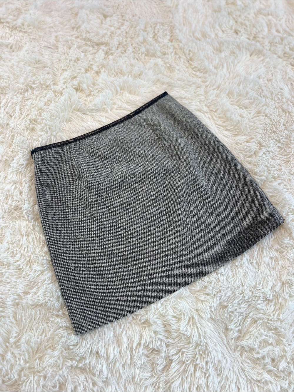 Theory Wool Tweed Mini Skirt - Picture 4 of 6